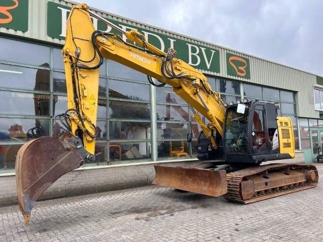 Hitachi ZX 225 US LC-6