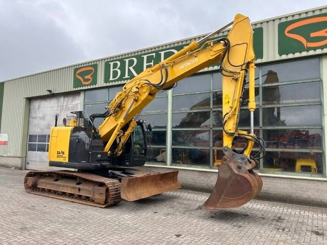 Hitachi ZX 225 US LC-6