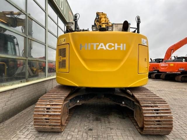 Hitachi ZX 225 US LC-6
