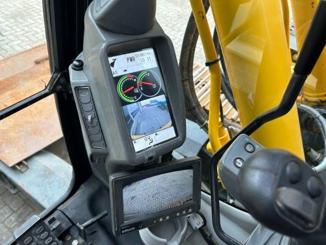 Hitachi ZX 225 US LC-6