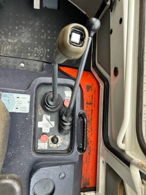 Kubota R 520