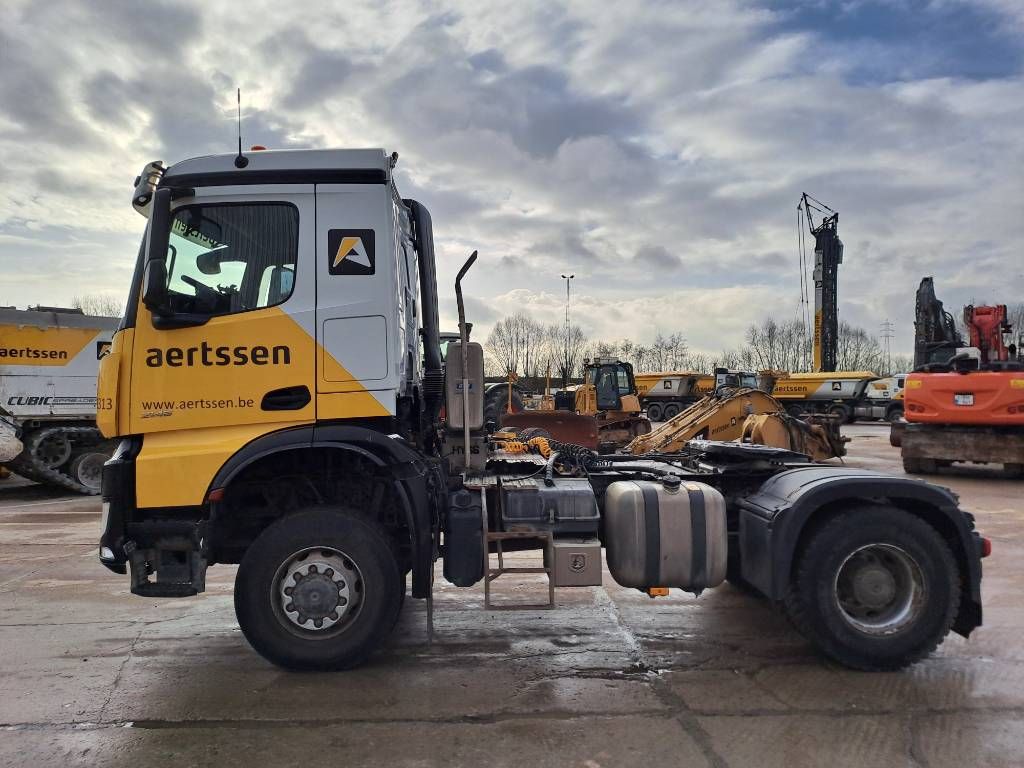 Mercedes-Benz Arocs 2045