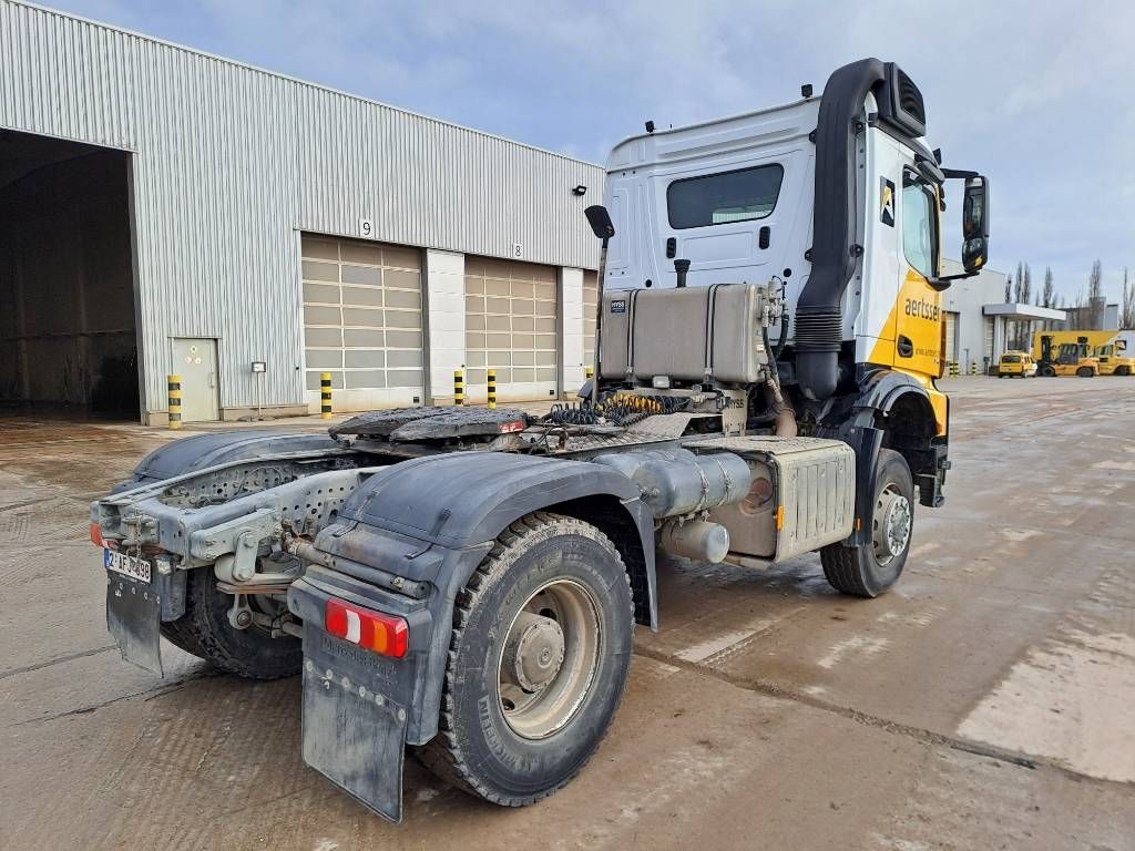 Mercedes-Benz Arocs 2045