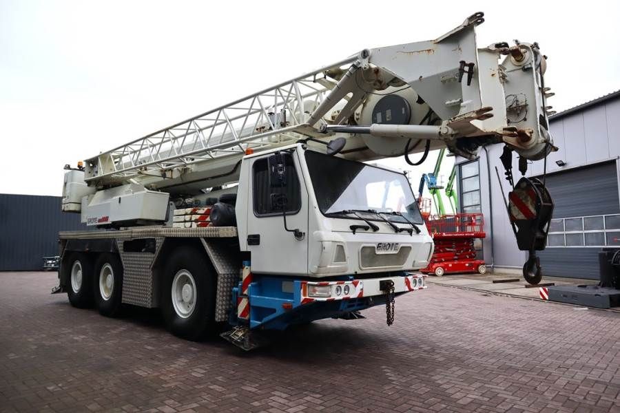 Grove GMK3055 Diesel, 6x6x6, 55t Capacity, 43m Main Boom