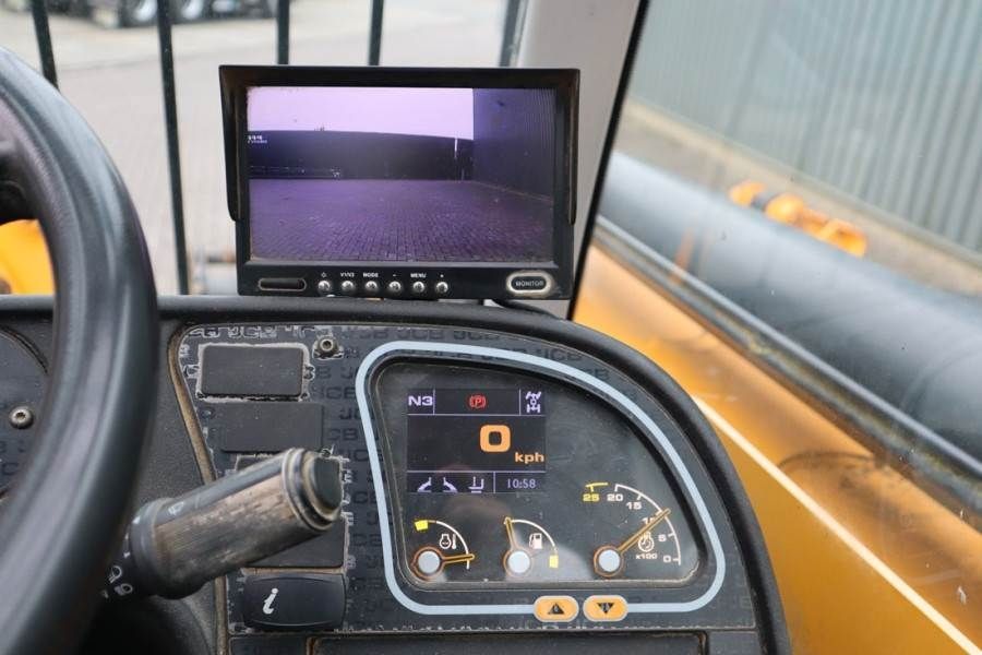 JCB 535-125 Diesel, 4x4x4 Drive, 12.5m Lifting Height,