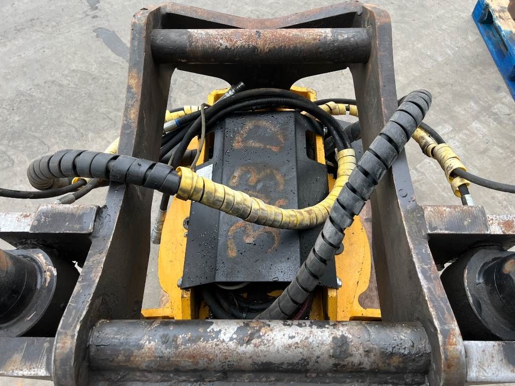 Engcon EC30-S70-S70-SS9