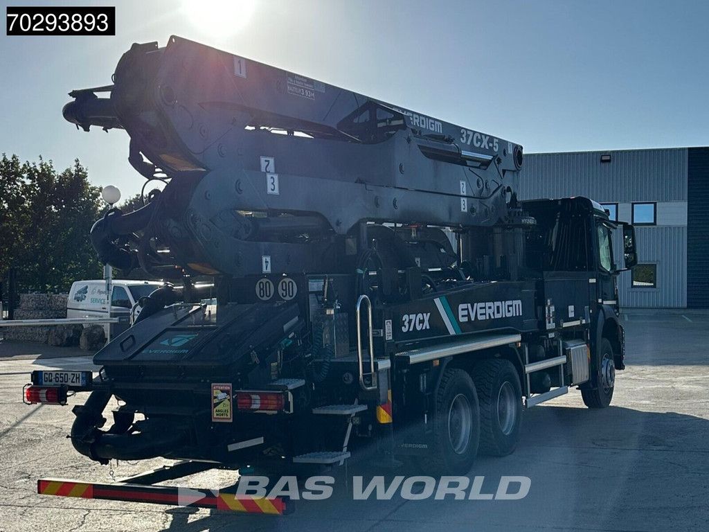 Mercedes Arocs Arocs 2840 6X4 Unused! Everdigm 37CX-5 concrete pump Steel Suspension Automatic Euro 6