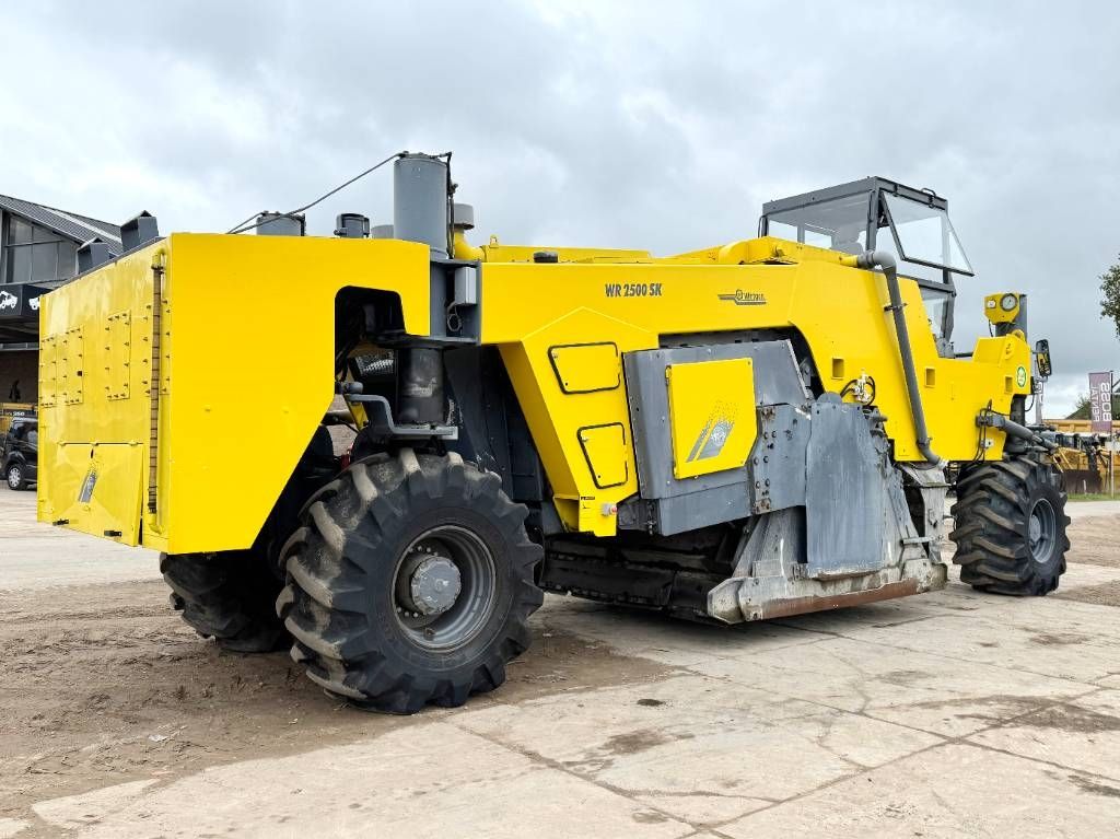 Wirtgen WR2500SK - Dutch Machine / Extra Miller and Tires