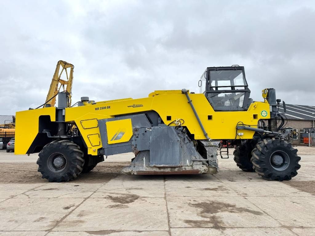 Wirtgen WR2500SK - Dutch Machine / Extra Miller and Tires