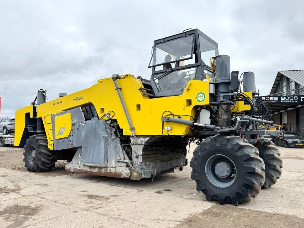Wirtgen WR2500SK - Dutch Machine / Extra Miller and Tires