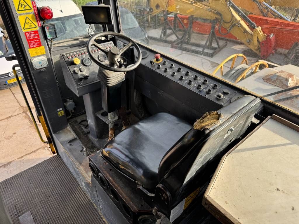 Atlas Copco Boomer XE3C - 1000V / COP 3084 Drills
