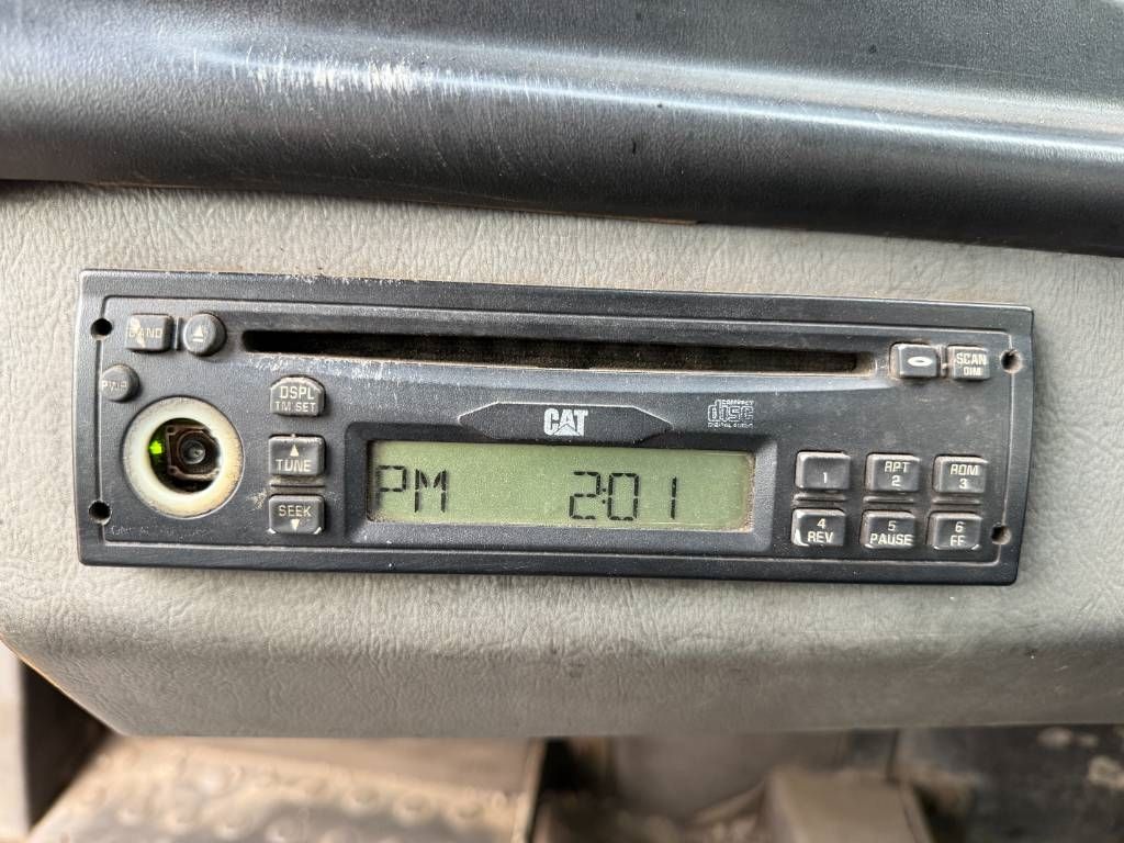 CAT 740 - Automatic Greasing / Body Heating / AC