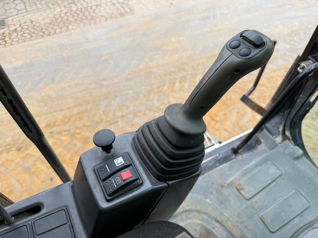 CAT M316D - Quick Coupler / Automatic Greasing