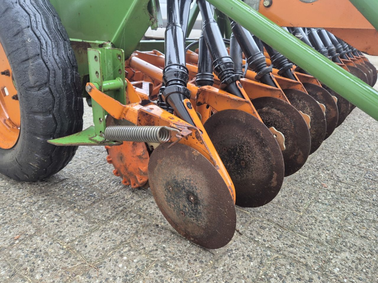 Amazone D9-30 schijven zaaimachine