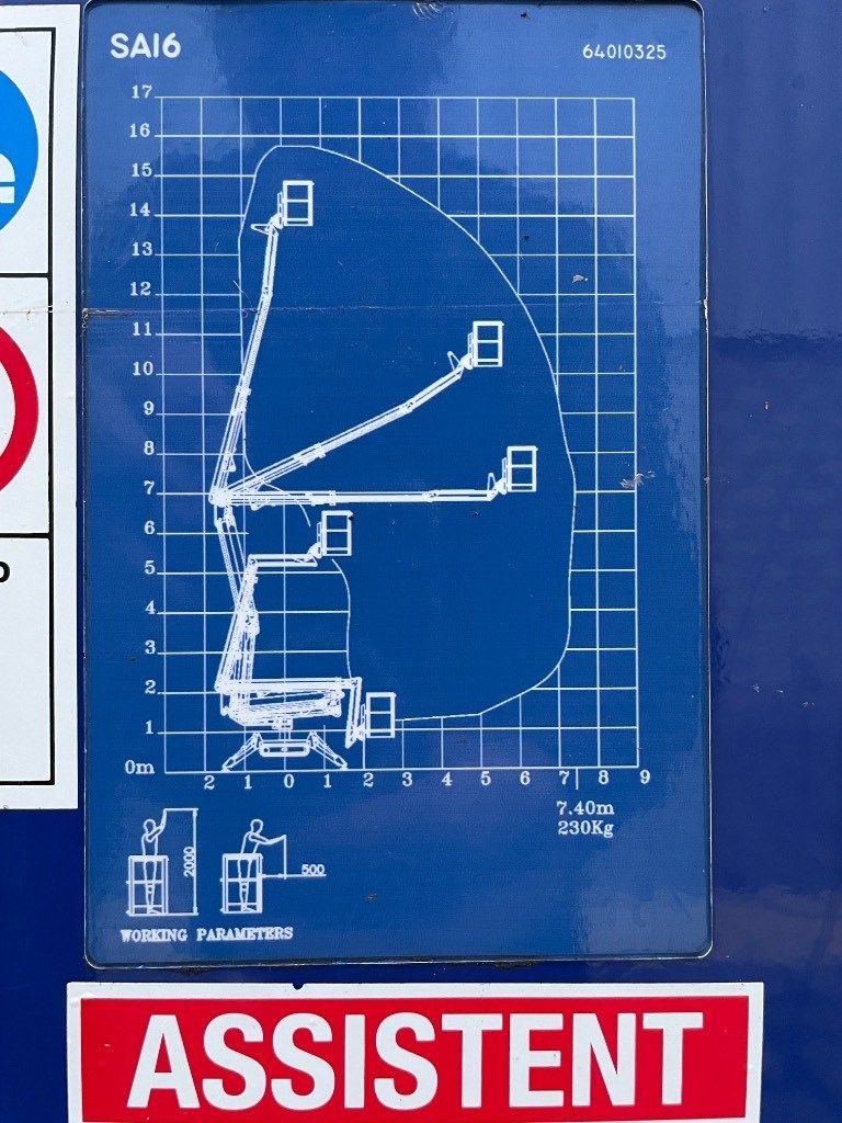 Bluelift SA 16