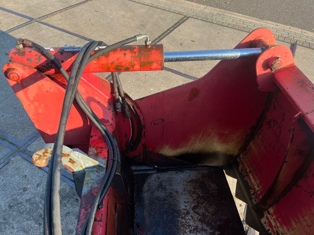 Redrock 1,80 kuilhapper met dichte bodem