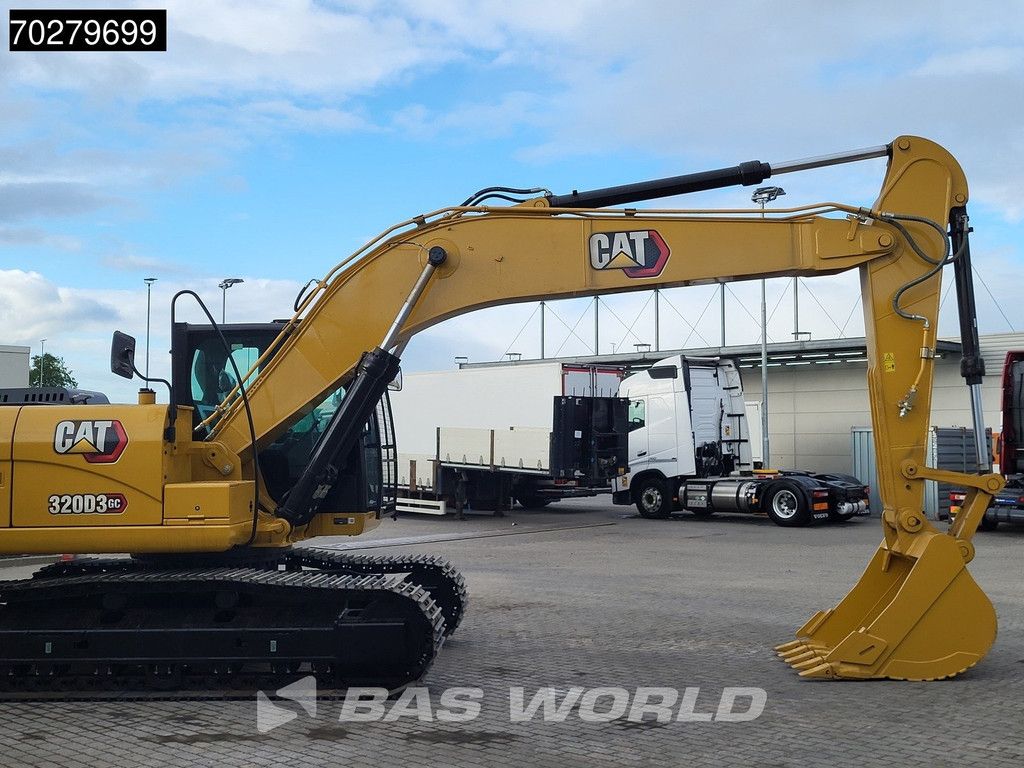 Caterpillar 320 D 3 GC