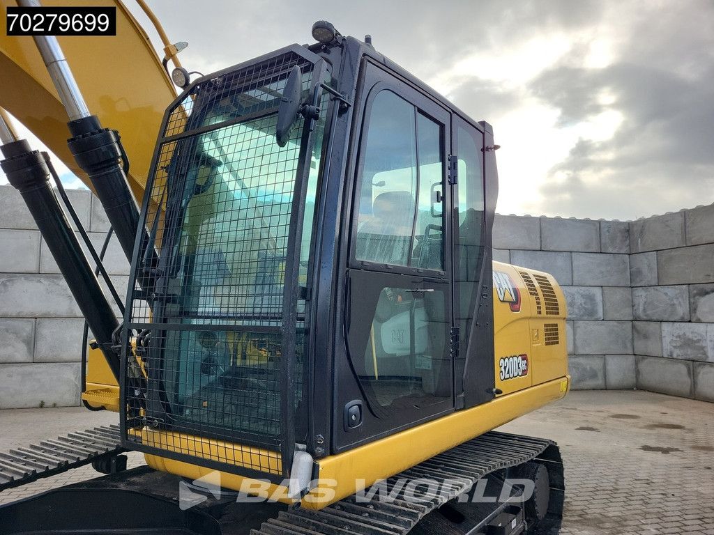 Caterpillar 320 D 3 GC