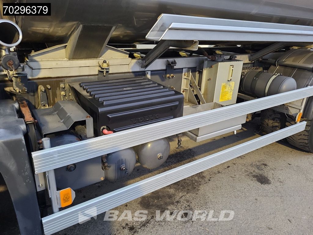 Volvo FM 330 4X2 11.500ltr Silo 2 compartments Stainless steel Automatic Xenon Navi Euro 5