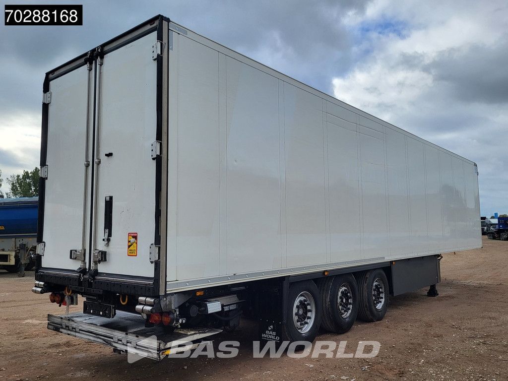 Schmitz Carrier 3 Achsen Doppelverdampfer Tailgate Palettenkasten Blumenbreit LBW ATP-FRC