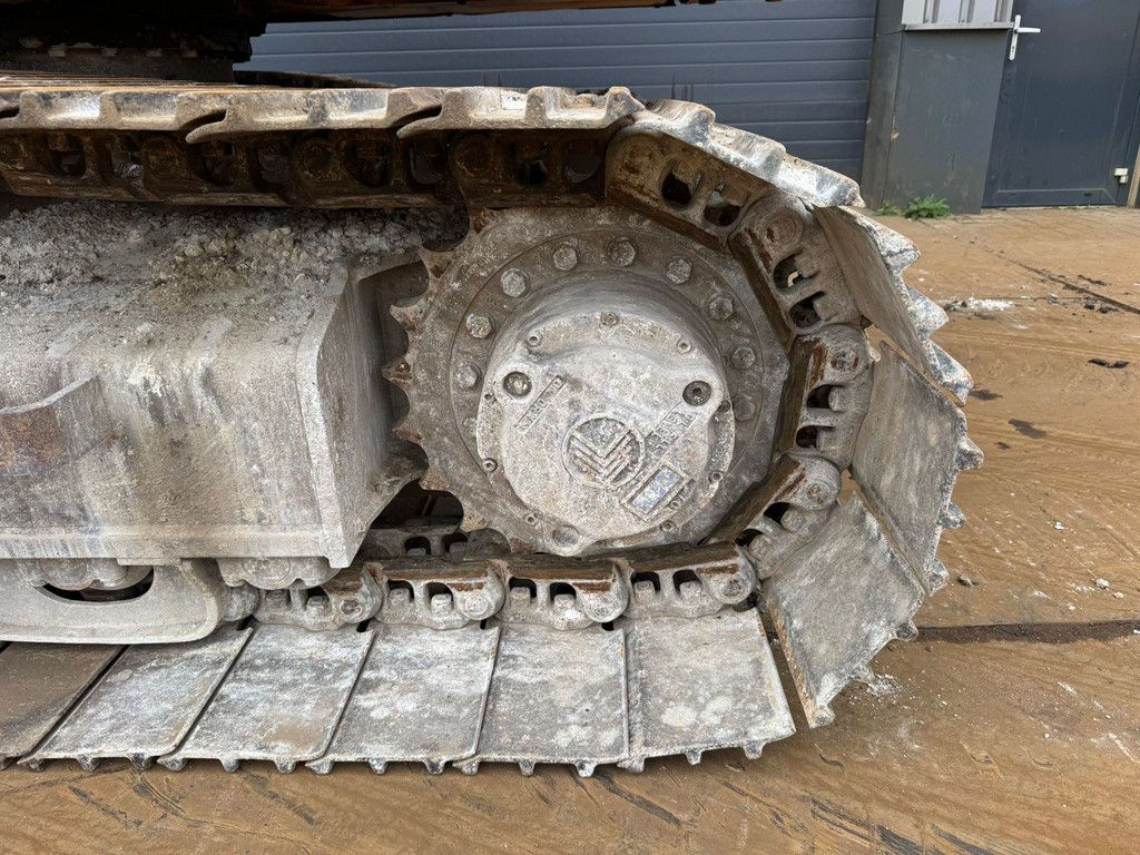 JCB JS160LC