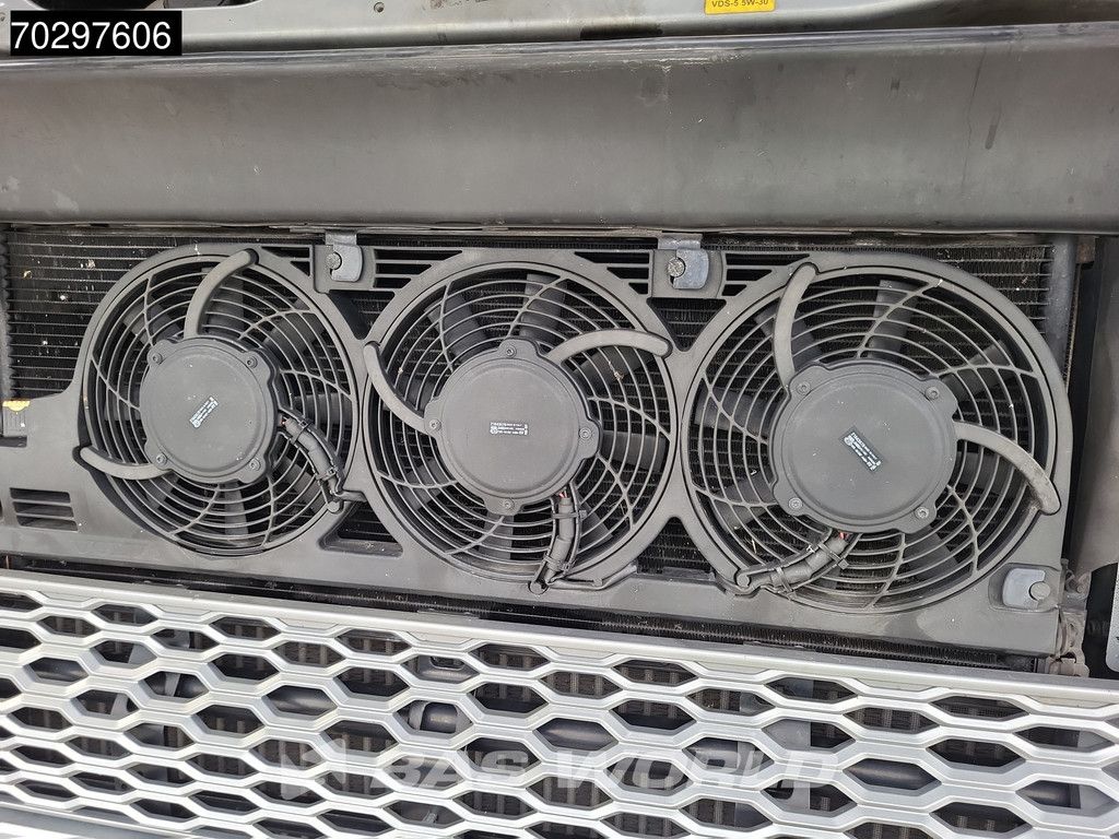 Volvo FH 500 4X2 Retarder I-ParkCool 2xTanks Navi ACC LED Euro 6