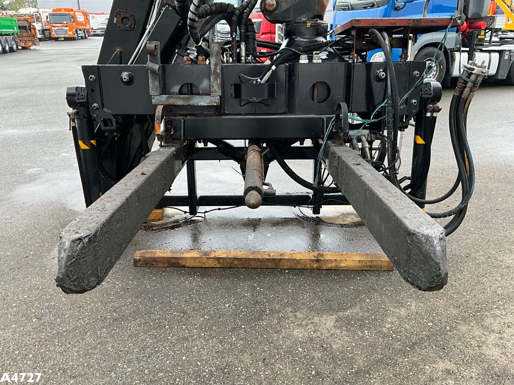 Hiab Loglift 12 Tonmeter Z-kraan