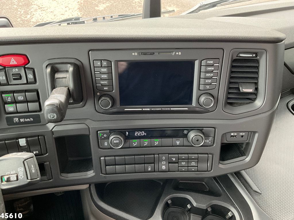 Scania P 250 Euro 6 Hyvalift 14 Ton portaalarmsysteem Just 106.234 Km!