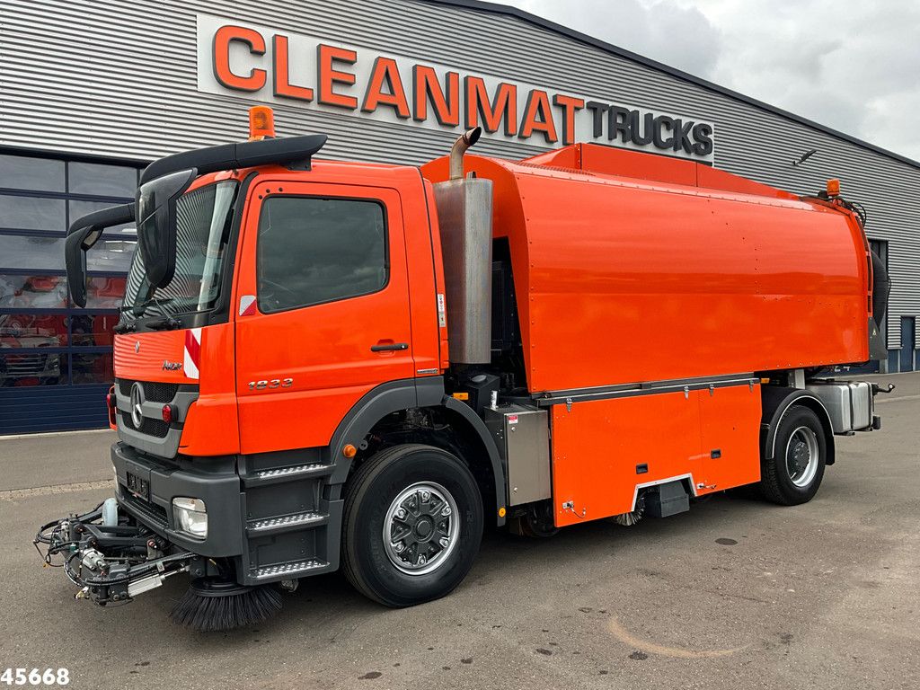 Mercedes-Benz Axor 1833 4x4 Schörling SORF Schienenreinigungs/Railway sweeper Just 38.680 Km!