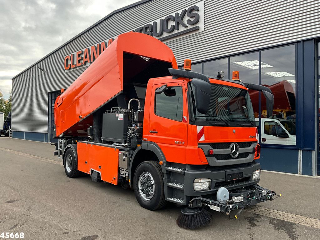 Mercedes-Benz Axor 1833 4x4 Schörling SORF Schienenreinigungs/Railway sweeper Just 38.680 Km!