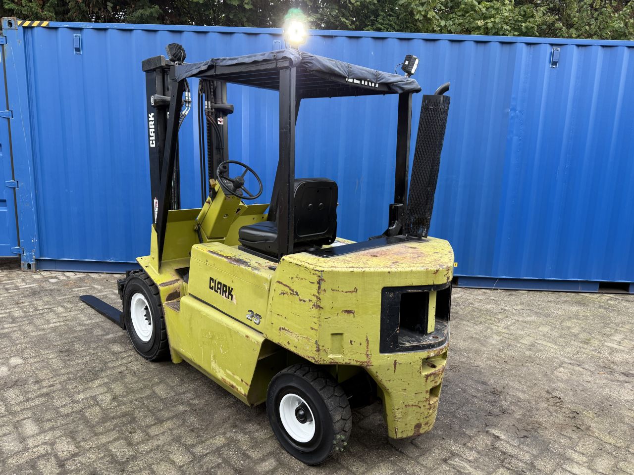 Clark 2.5 tonner diesel heftruck Sideshift 4e ventiel LED