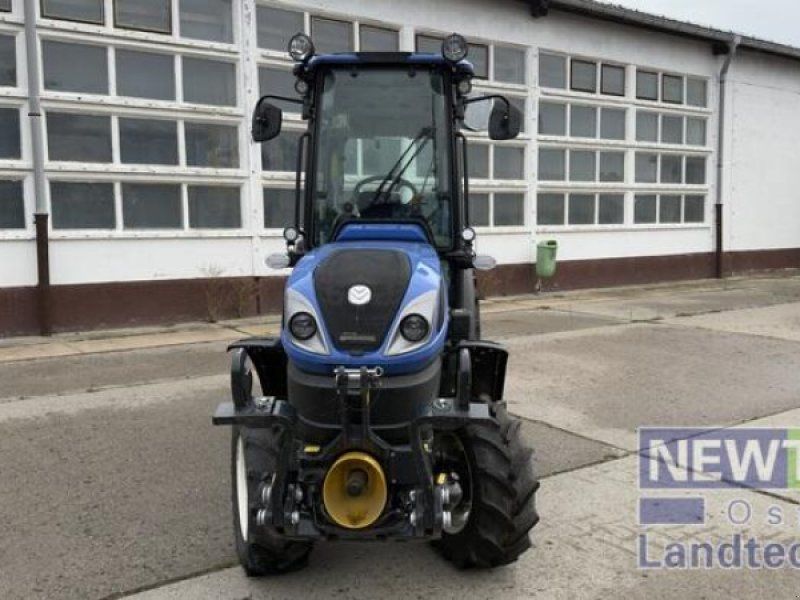 New Holland T 4.100 V