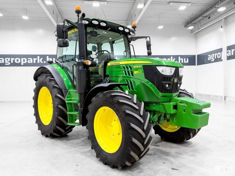 John Deere 6130R