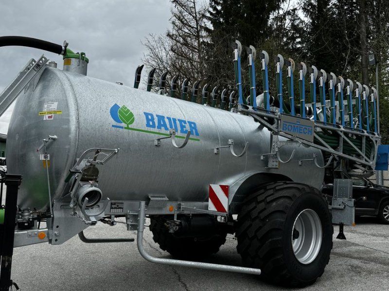 Bauer Vakuumfass V81 mit Bomech Schleppschuhverteiler