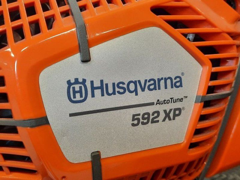 Husqvarna 592XP mit 70cm Schwert