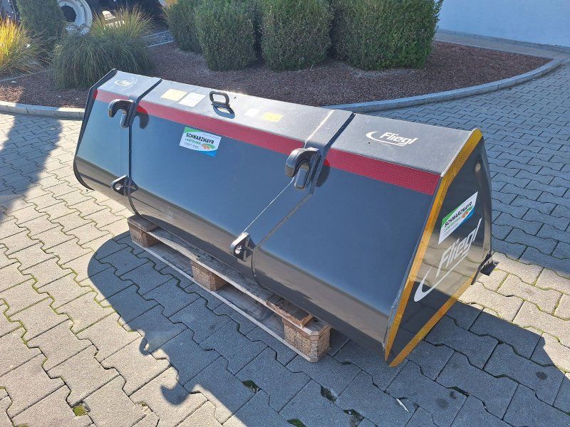 Fliegl AgroCenter LG-Schel 1900