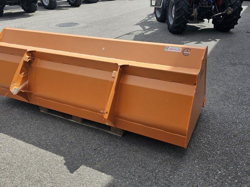 Hauer Schaufel 2.6m