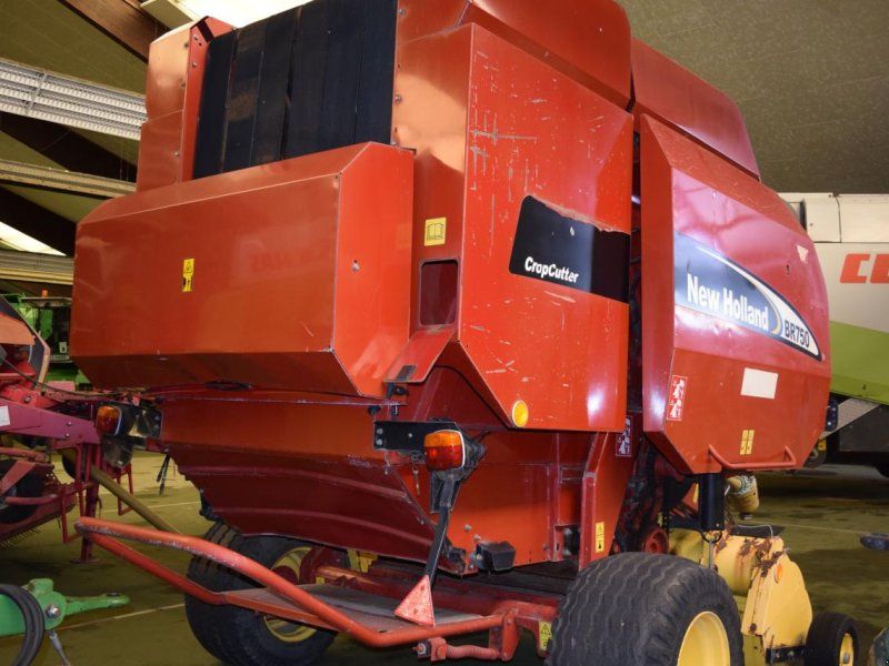 New Holland BR 750 CropCutter