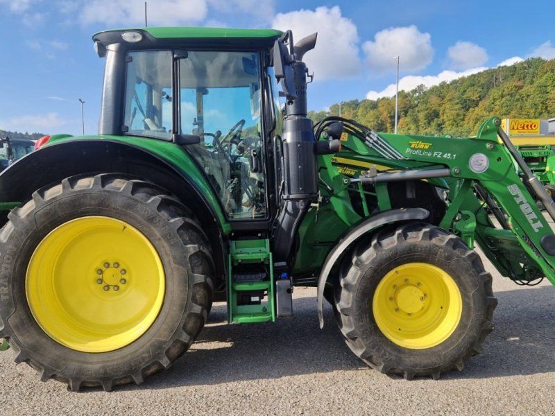John Deere 6120M
