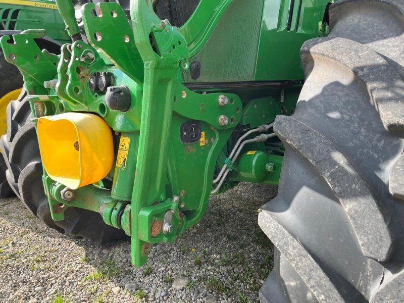 John Deere 6130R