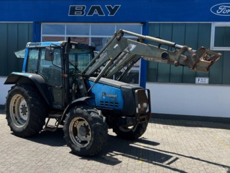 Valtra 6200