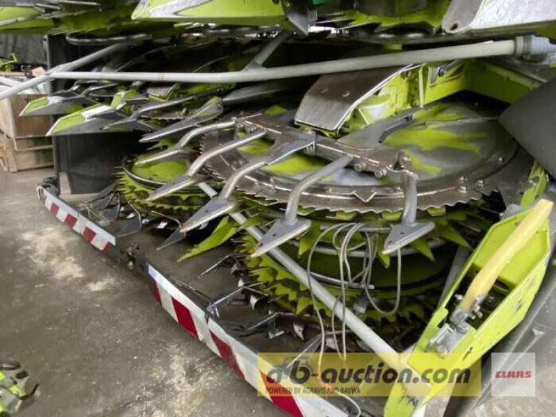 Claas ORBIS 900