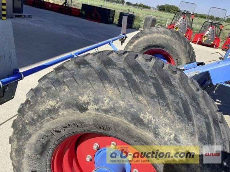Lemken ZIRKON 12 MIT FAHRWERK