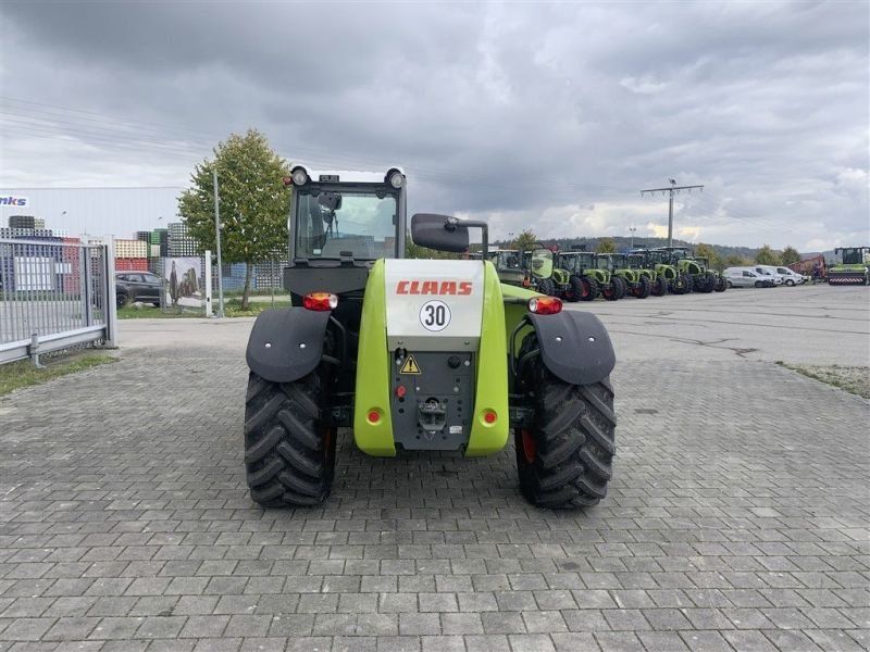 Claas SCORPION 7040