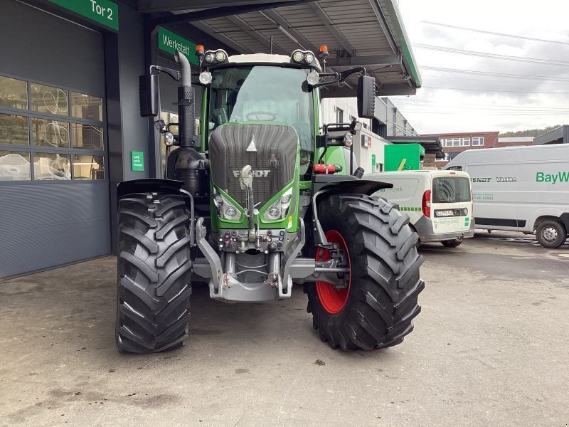 Fendt 828 VARIO S4 PROFI PLUS