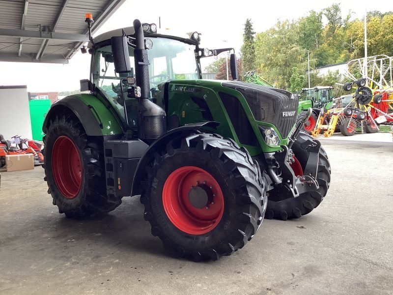 Fendt 828 VARIO S4 PROFI PLUS