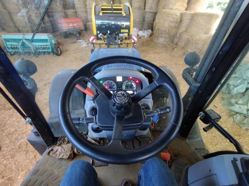 New Holland T6 145 EC