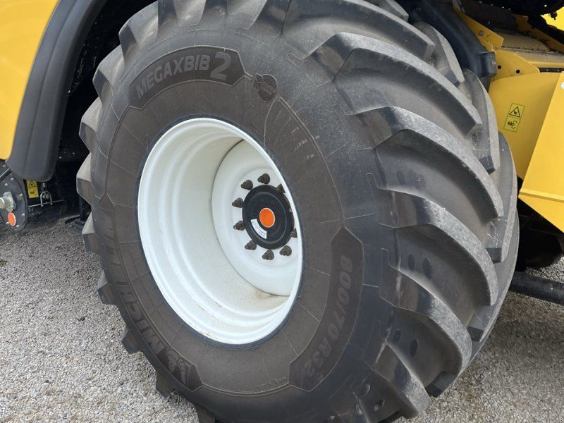 New Holland CR 7.80 REVELATION