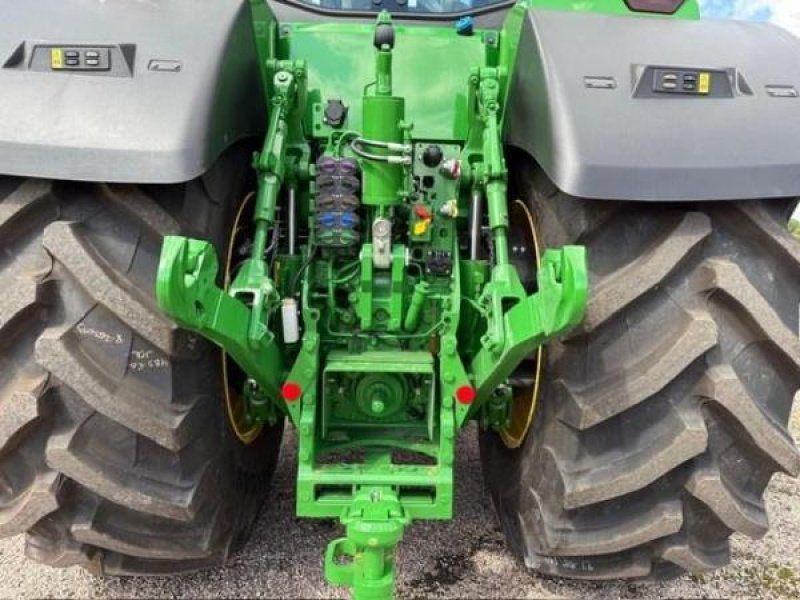 John Deere 8R410 E23 Transmission