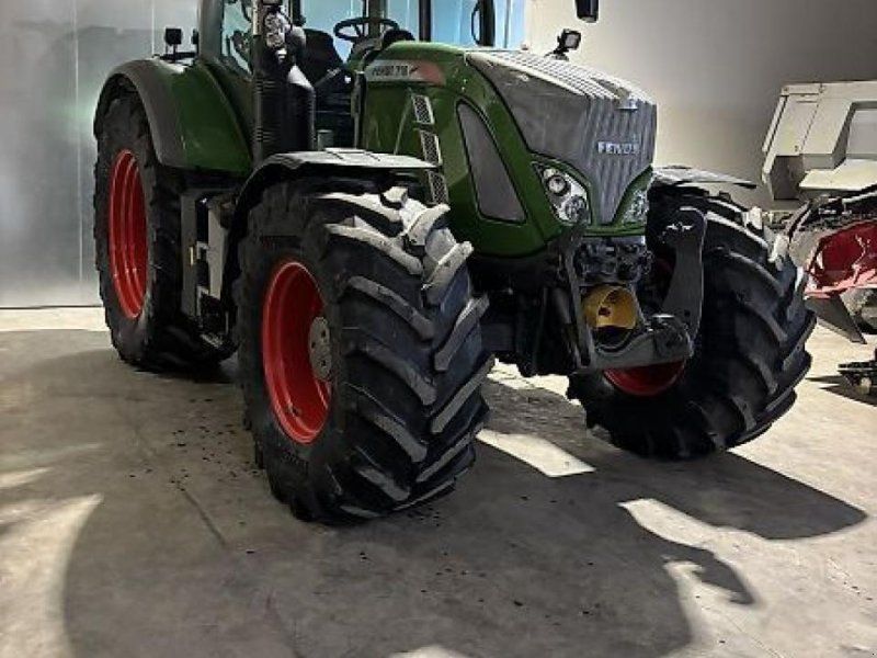 Fendt 718 vario